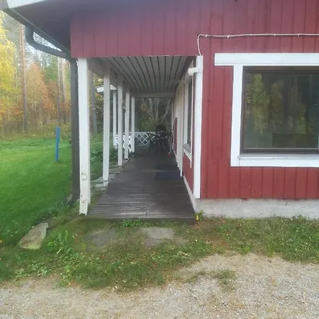 Prázdninový dům Tiirantuvat *